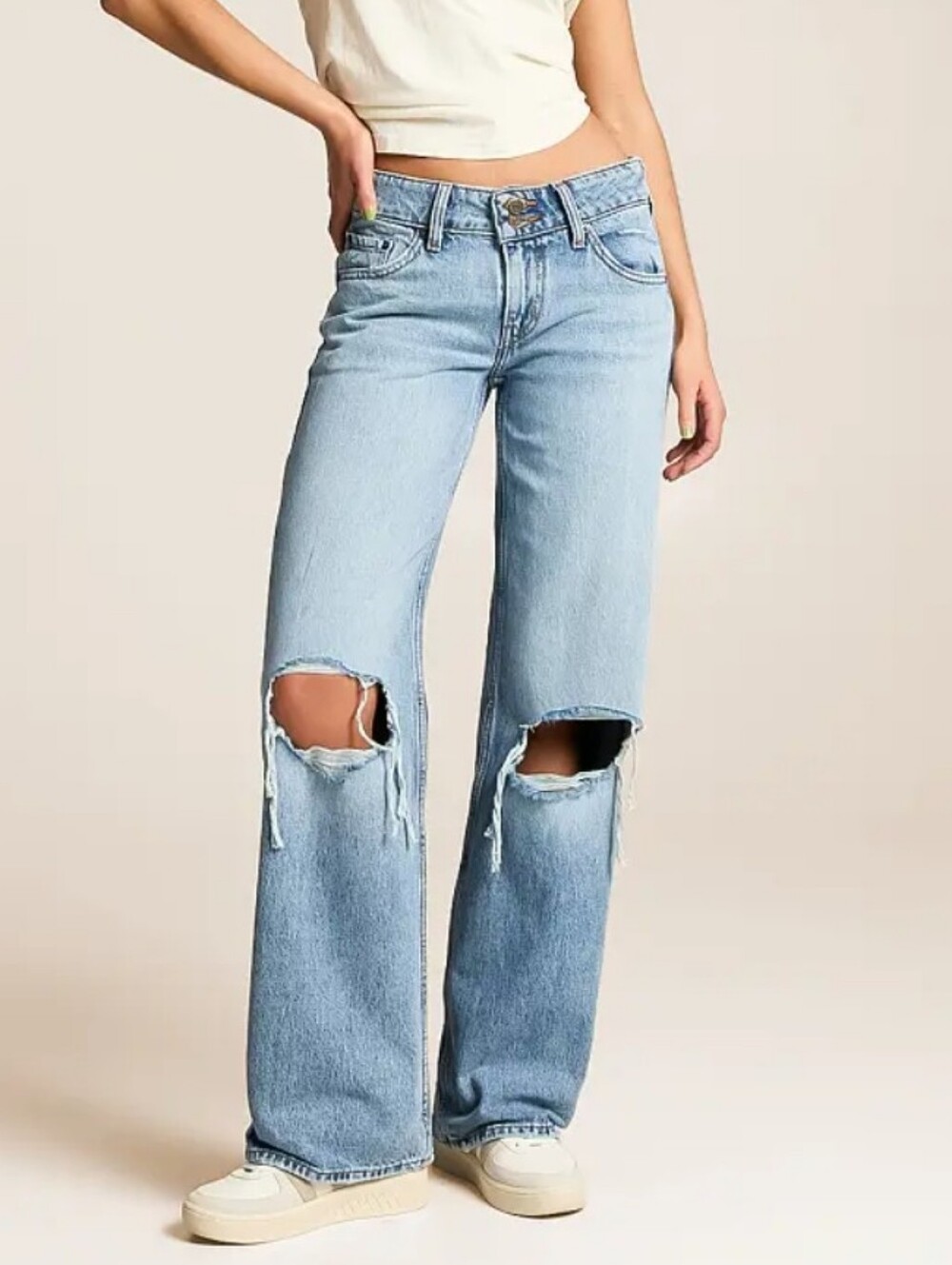 NWT Levi's Super Low Loose Light Blue Jeans Women's Size 32x32